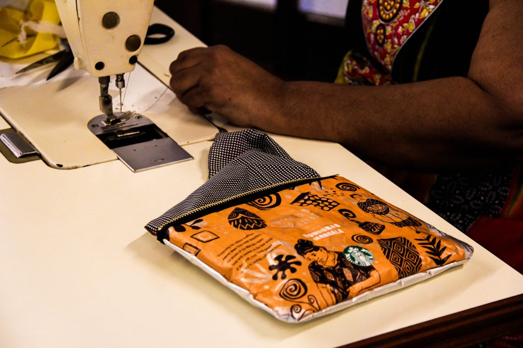 Image 3 This year’s GMoG theme revolves around the upcycling campaign of the Starbucks Flavorlock™ Coffee Bags in which they are turned into beautiful pouches. The YWCA’s Vocational Training Program and the Desa Mentari Ladies’ Craft lend a hand in sewing the pouches