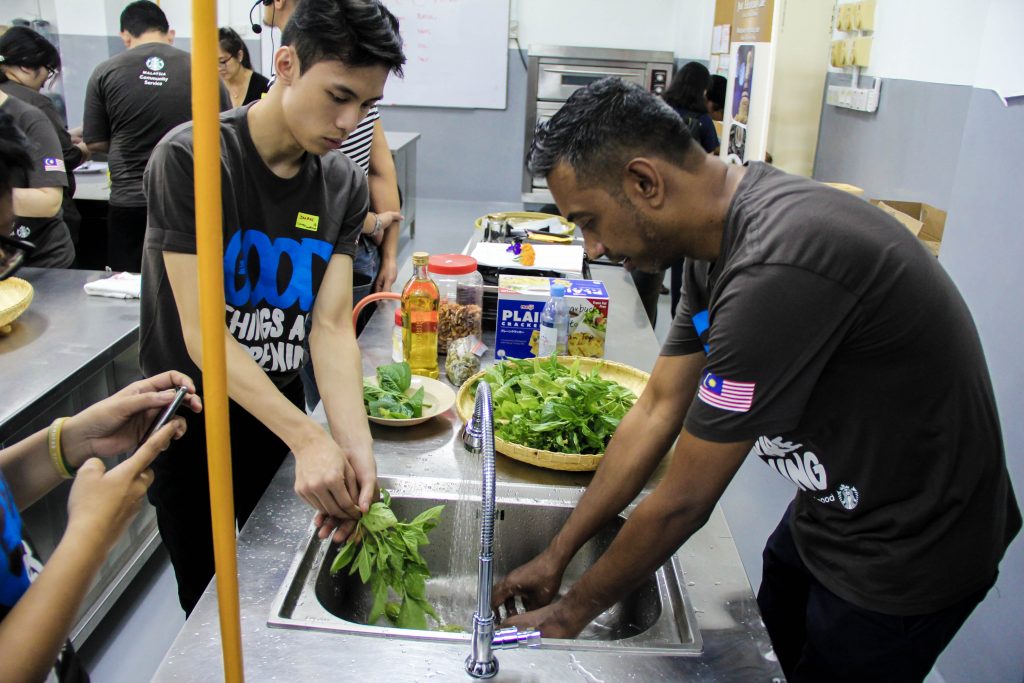 Among the four workshops during Starbucks Global Month of Good was the culinary workshop where volunteers made pesto paste for Y Café