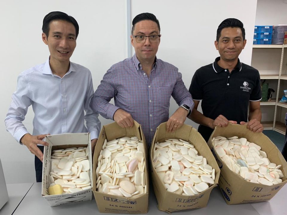 (From left) Andrew Lam the Director of Operations of DoubleTree by Hilton Johor Bahru, Daniel Alcaraz the General Manager of DoubleTree by Hilton Johor Bahru & Haizir Mohd Yunos the IT Executive of DoubleTree by Hilton Johor Bahru.