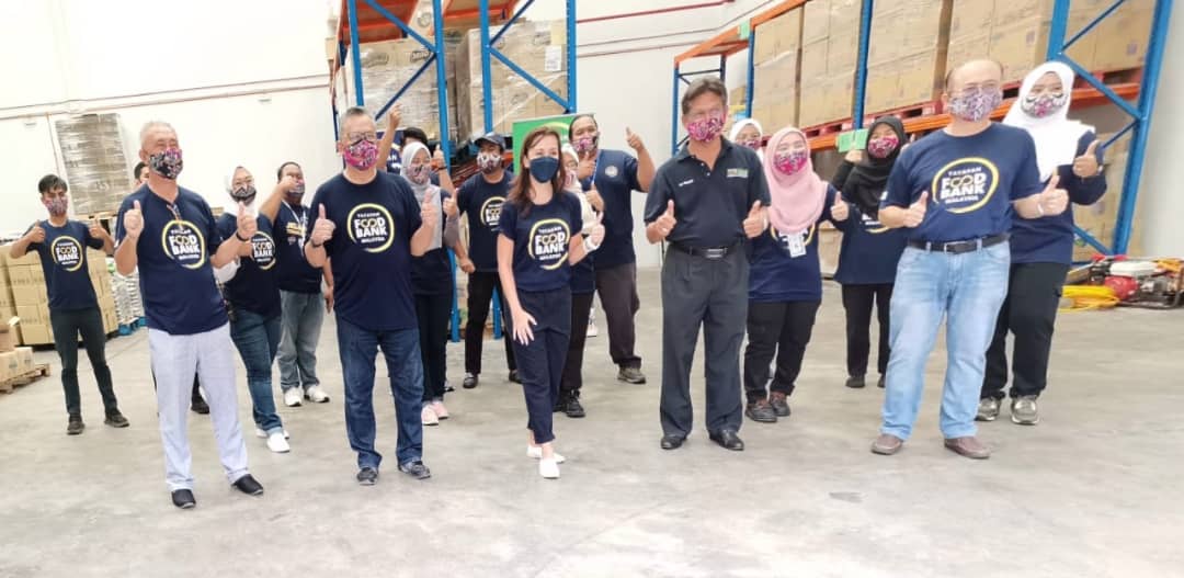 Yayasan Food Bank Malaysia Launches Flood Relief Team