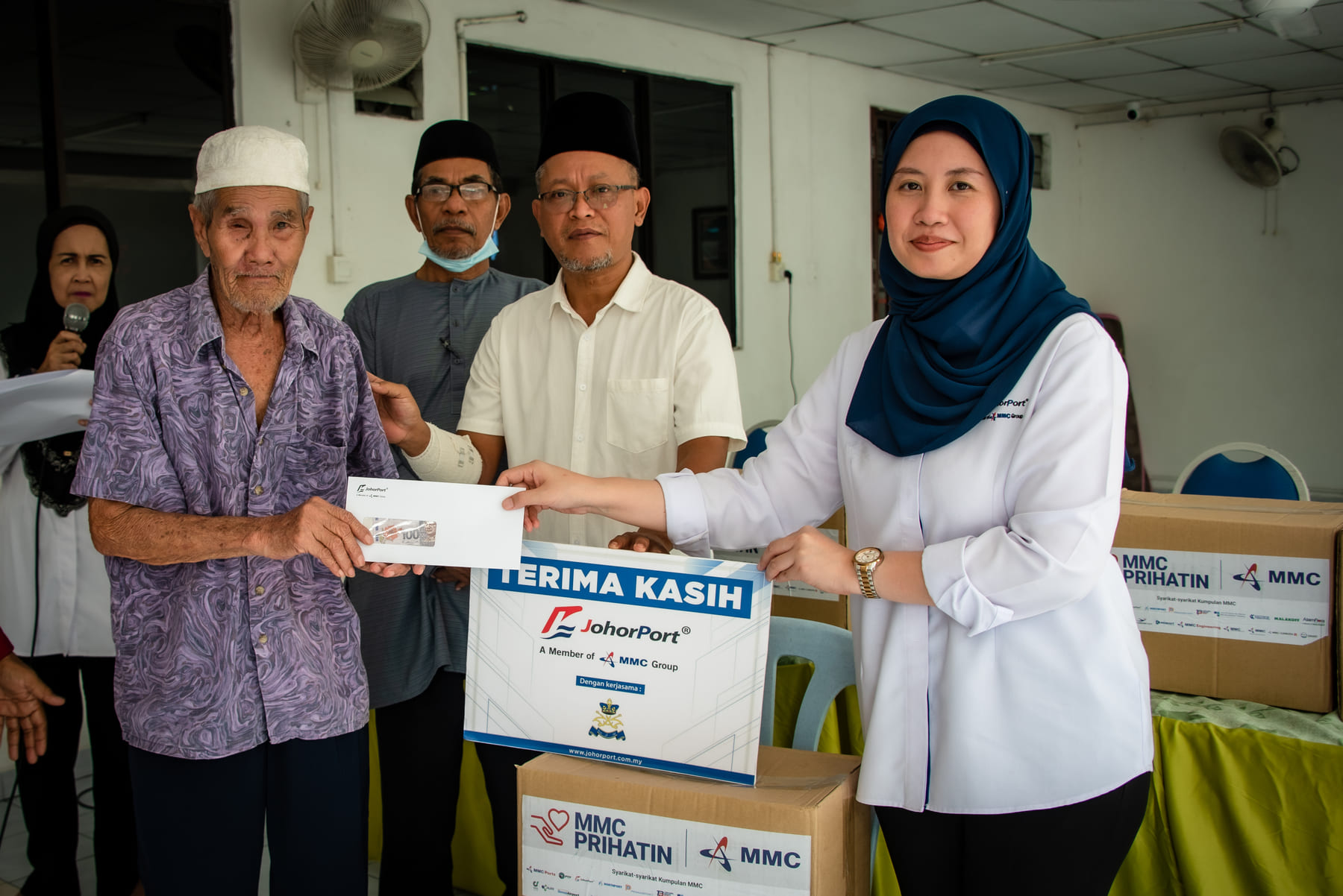 Johor Port Continues Its CSR Effort to Support Communities Preparing for Hari Raya