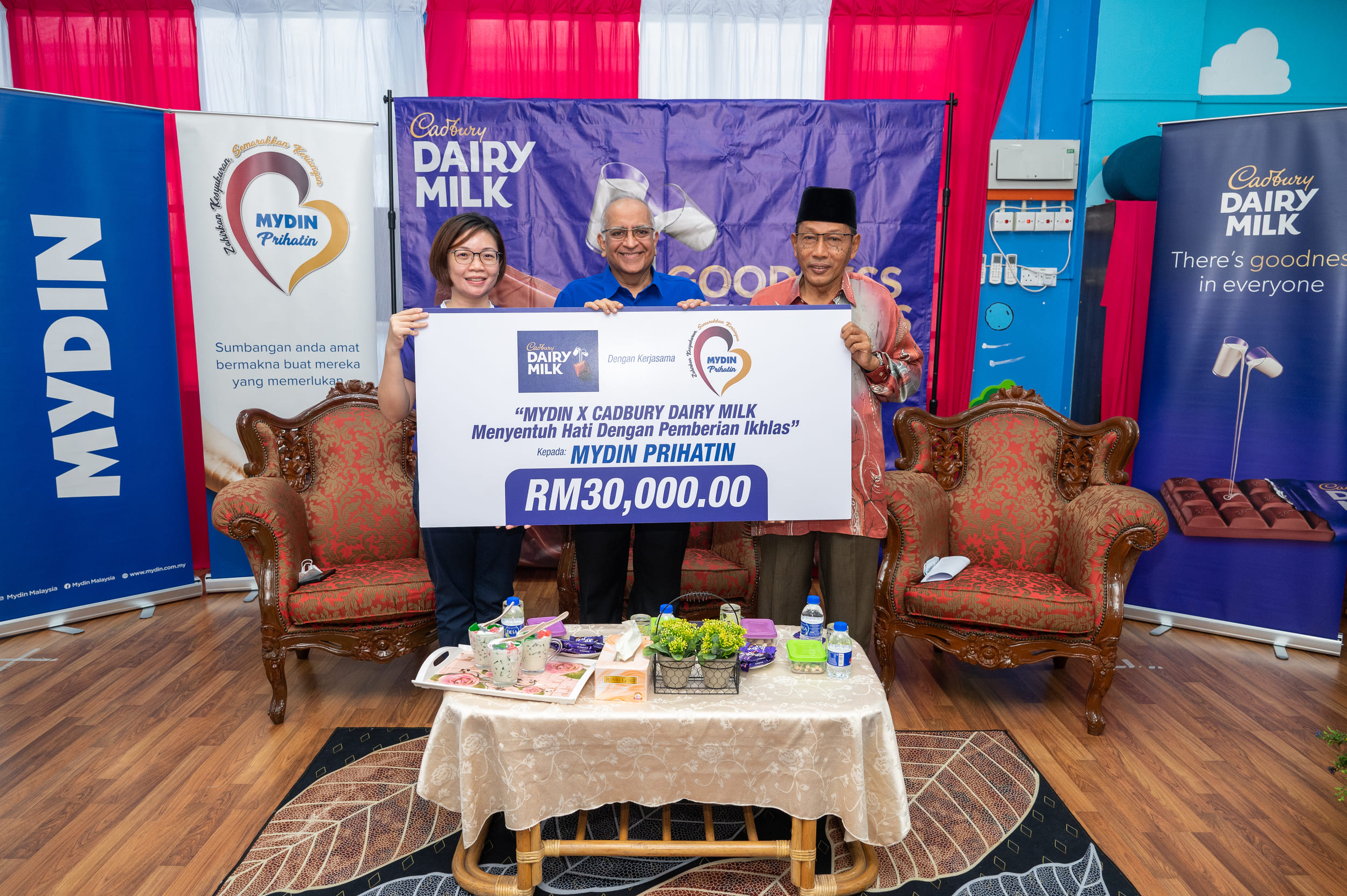 Cadbury Dairy Milk and MYDIN Join Hands to Extend Help to Six Charity Homes