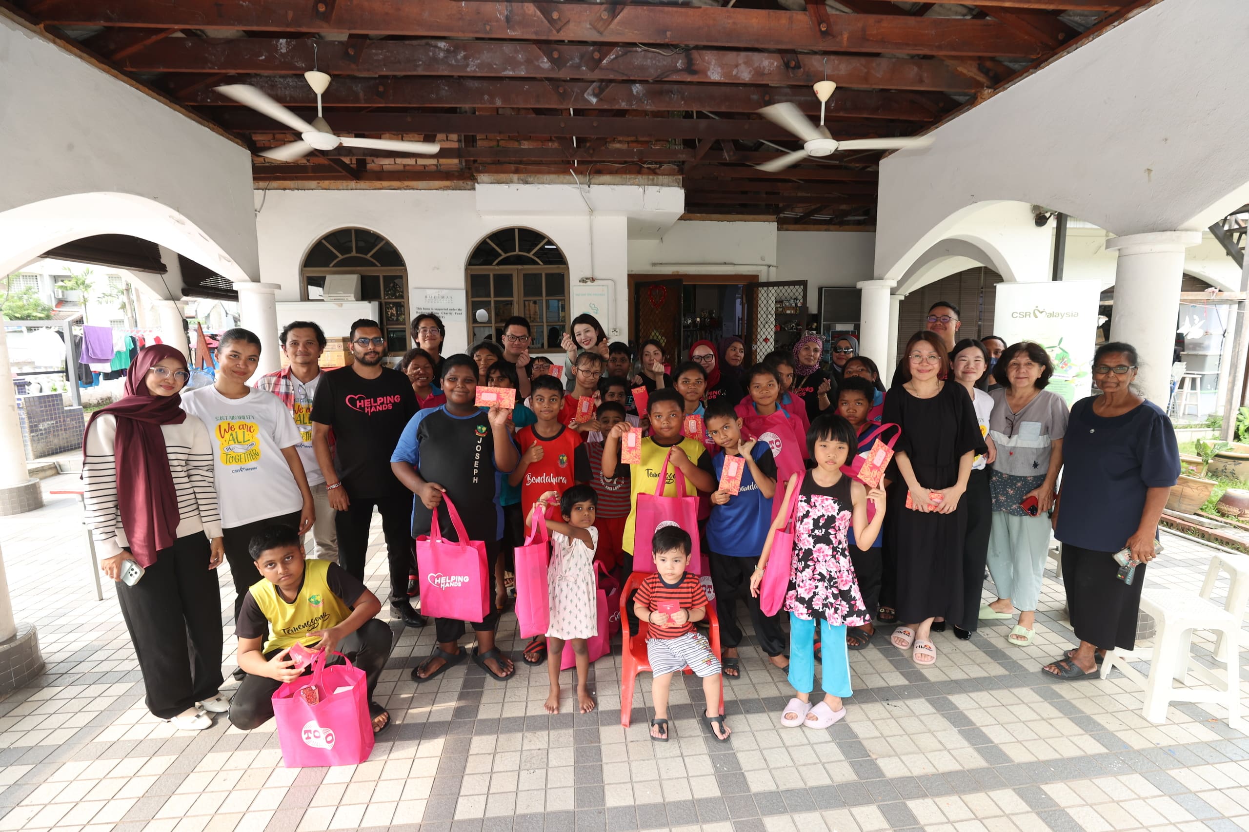 CSR Malaysia, STM Lottery and Dr Soo Wincci Bring Festive Cheer to Children of Hiichiikok Foundation