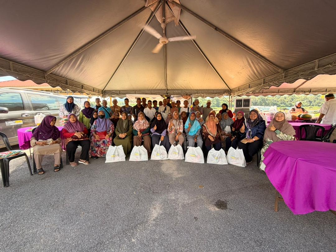 Lumut Port Reaches Out to Underprivileged Communities